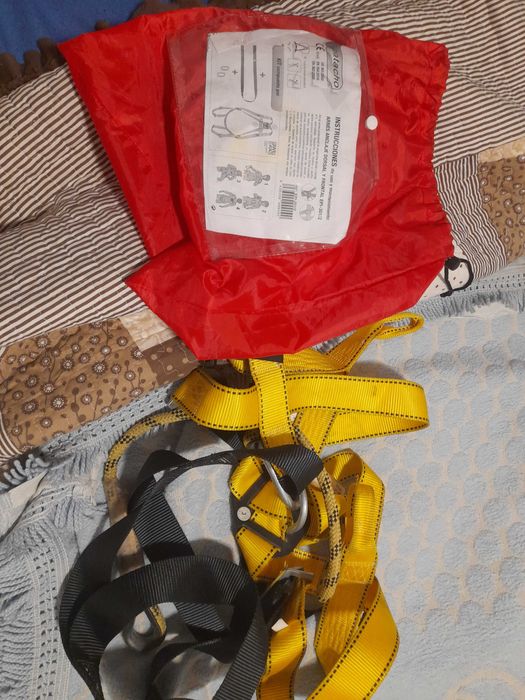 Arnes completamente novo