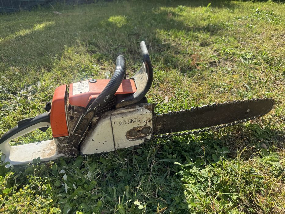 Moto serra da marca stihl