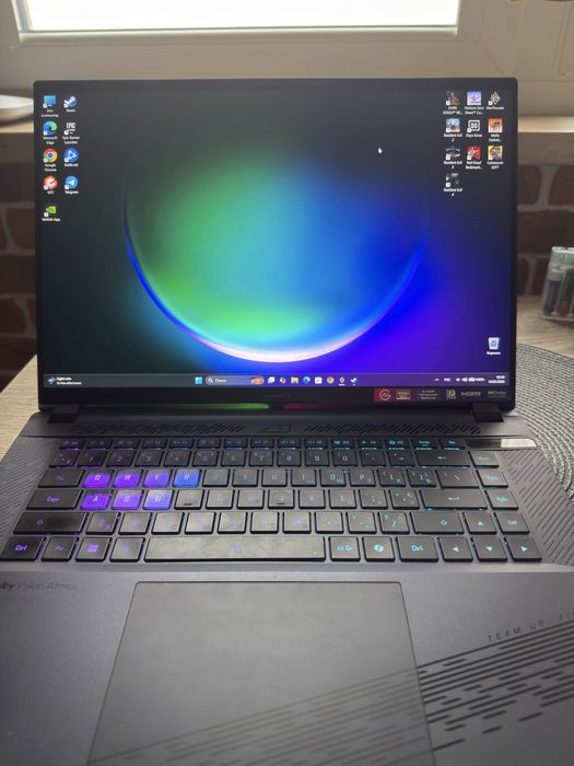 Продам ноутбук Aorus 16 x 9kg