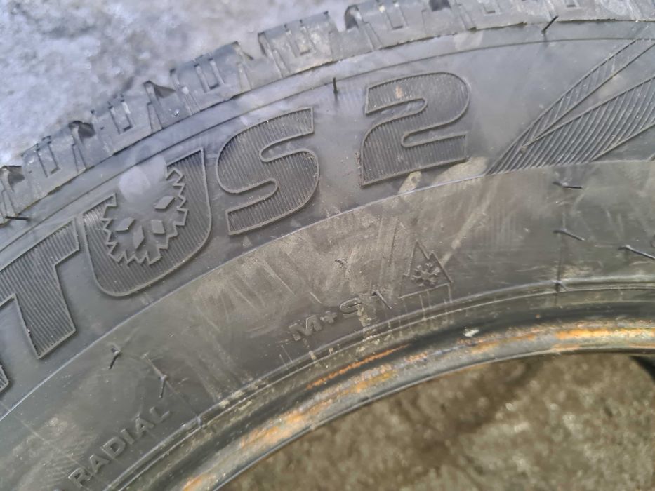 2x opona Lassa Wintus 2 195/65 R 16 C