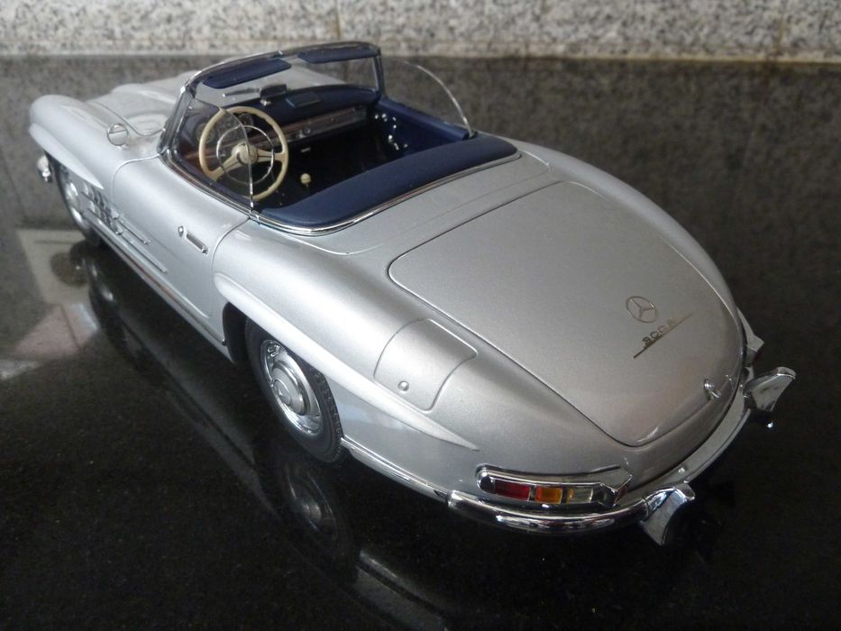 1:18 Minichamps, Mercedes-Benz 300 SL Roadster 1957, AutoArt