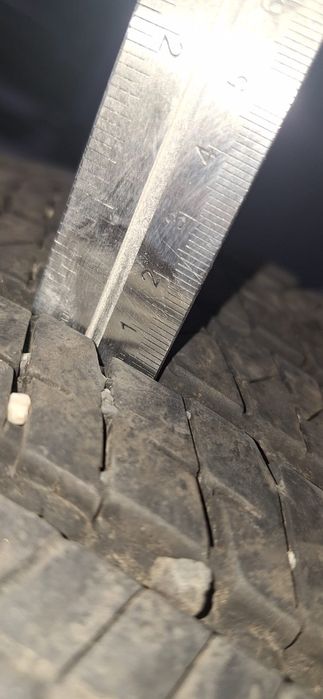 Opony 4 szt Bridgestone Turanza 225, 50,  18R wielosezonowe