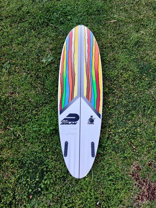 Prancha de surf Dylan Longbottom modelo Twin Pin 6'6'' 39,5L