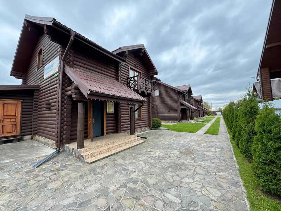 Продається база відпочинку с. СВІТЯЗЬ