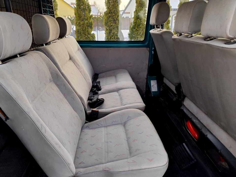 Volkswagen Transporter T4 2.4 D 6 Osobowe