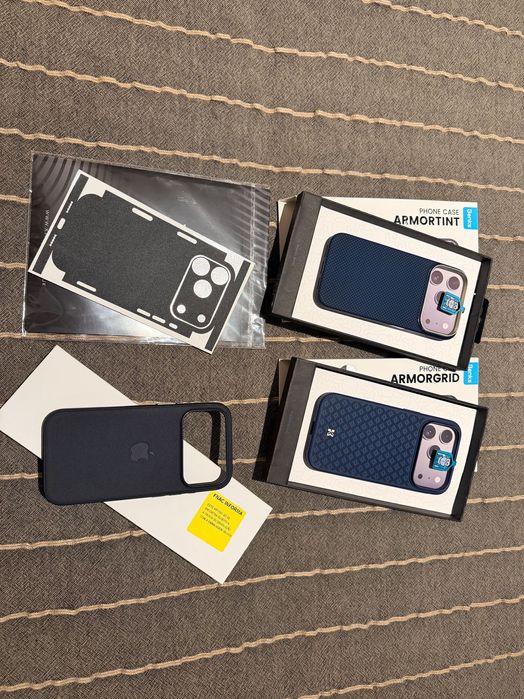 Capas Apple e Benks para iPhone 17 Pro