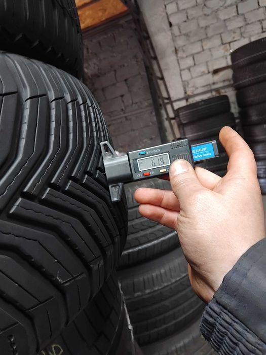 Шини бу 235/45 R18 Michelin CrossClimate 2 Пара