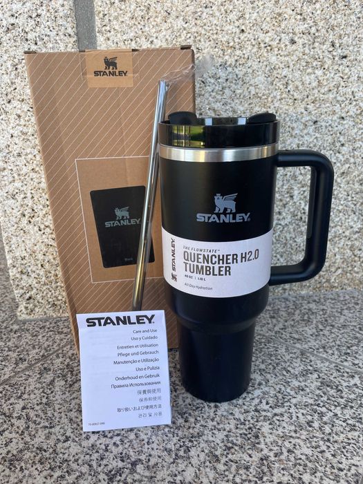 Copo térmico Stanley 1.18L ( 40 OZ)