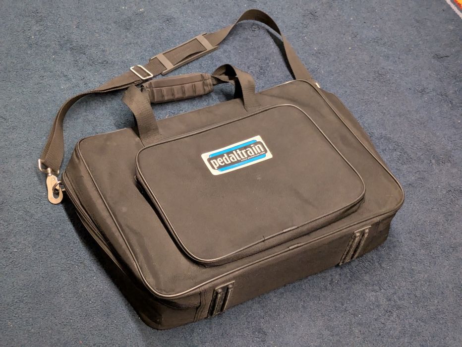 Pedaltrain Junior Soft Case com Strap