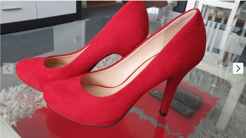 Buty obcas czerwone graceland 36