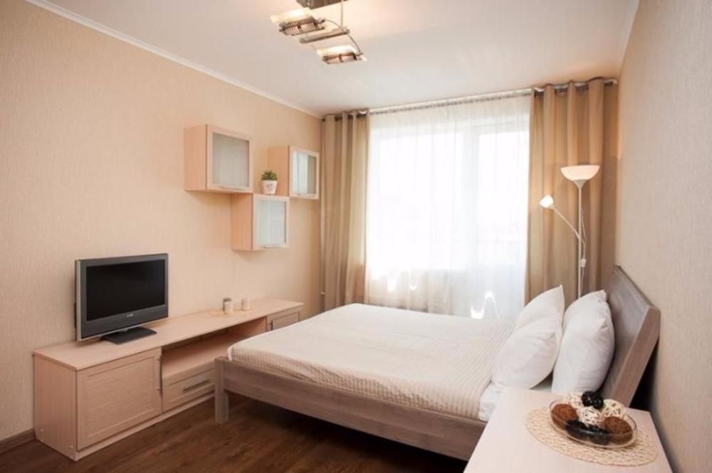 Очень светлая, после ремонта. Центр. Харьков посуточно