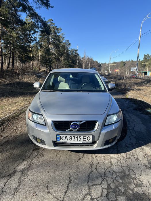 Продам Volvo v50