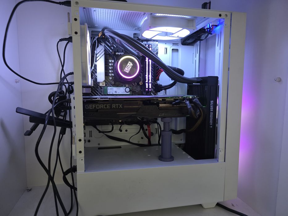 Komputer stacjonarny mini atx