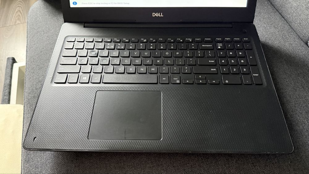 Laptop dell inspirion