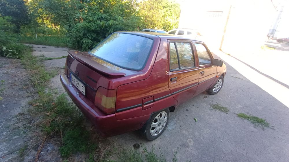 ЗАЗ 1103 Славута 2004