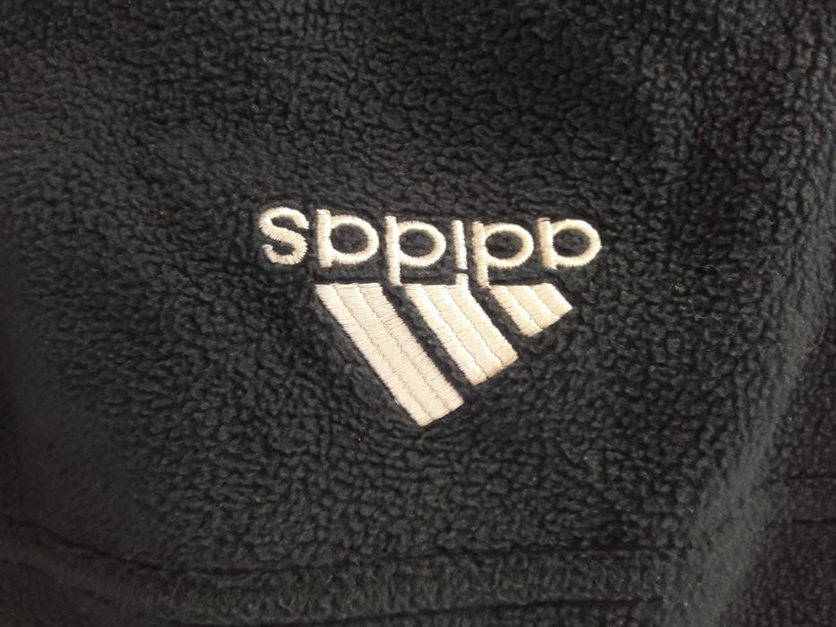 Флисовая кофту  Adidas оригинал.