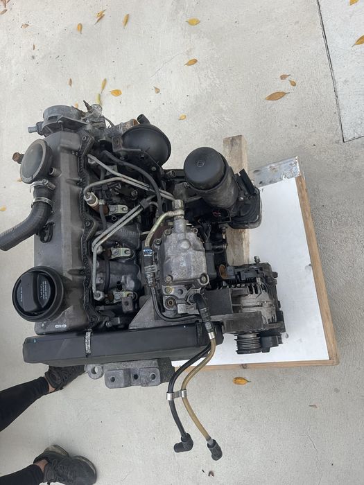 Pecas Motor VP AHF injetores e bomba injectora