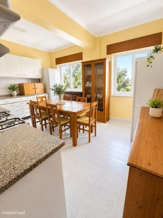 Apartamento T2 na Amora
