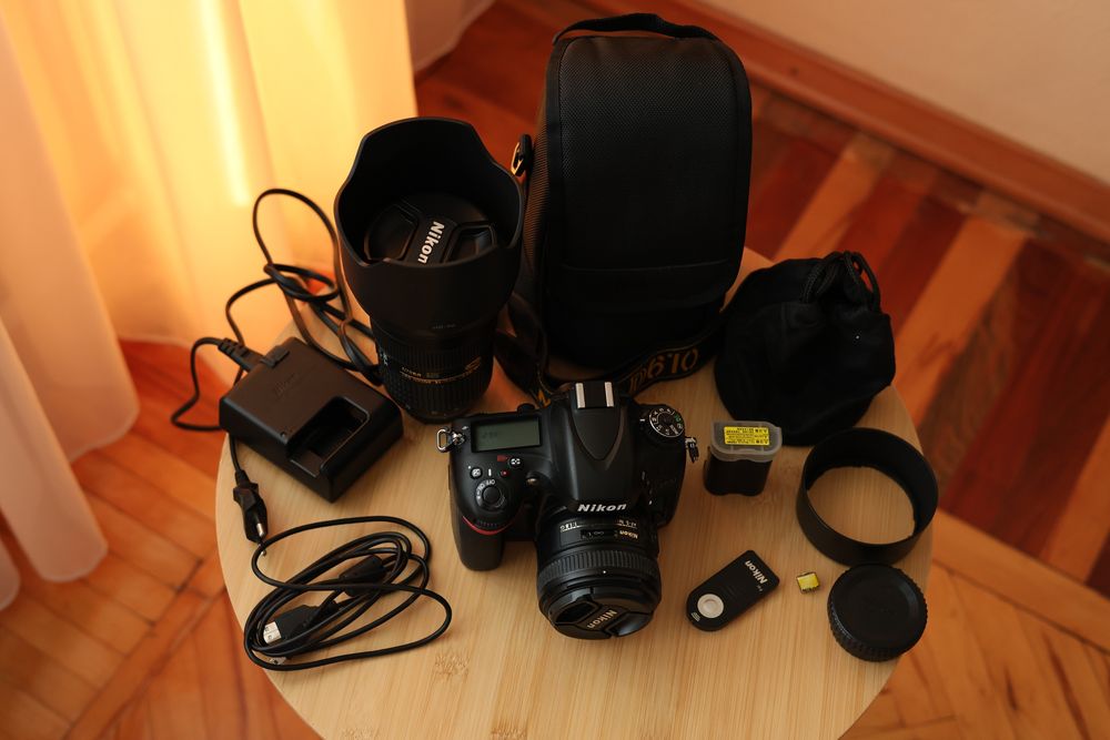 Nikon D610 + 24-70mm f/2.8 + 50mm f/1.8G