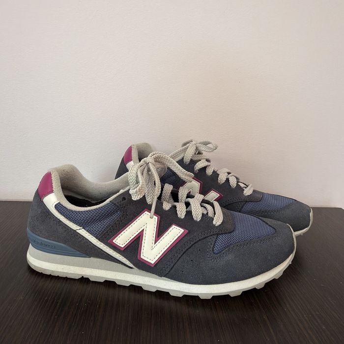 Кросівки жіночі NewBalance 40 розмір