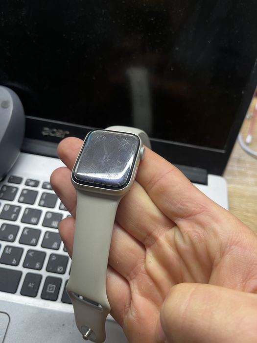 apple wach se 42mm часи в робочому стані