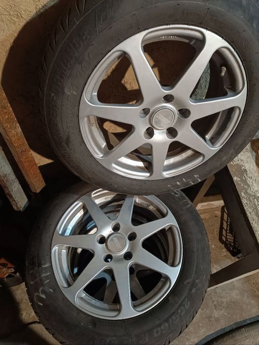 Продам літню гуму з дисками