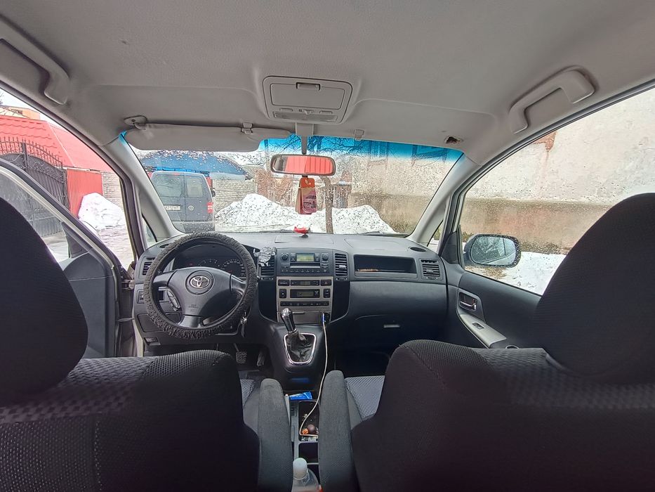 Toyota Corolla Verso  нерозмитнена