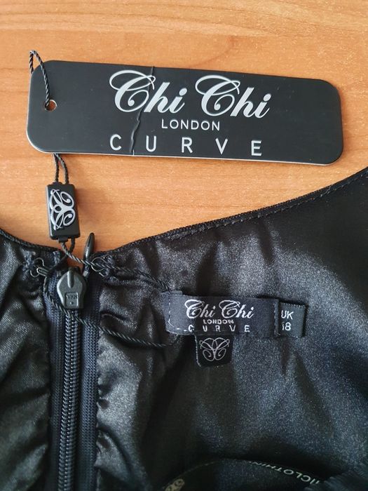 Сукня Chi Chi Curve London  18 розмір святкова випускна