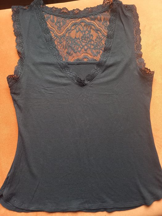 Bluzka z koronką rozm. L