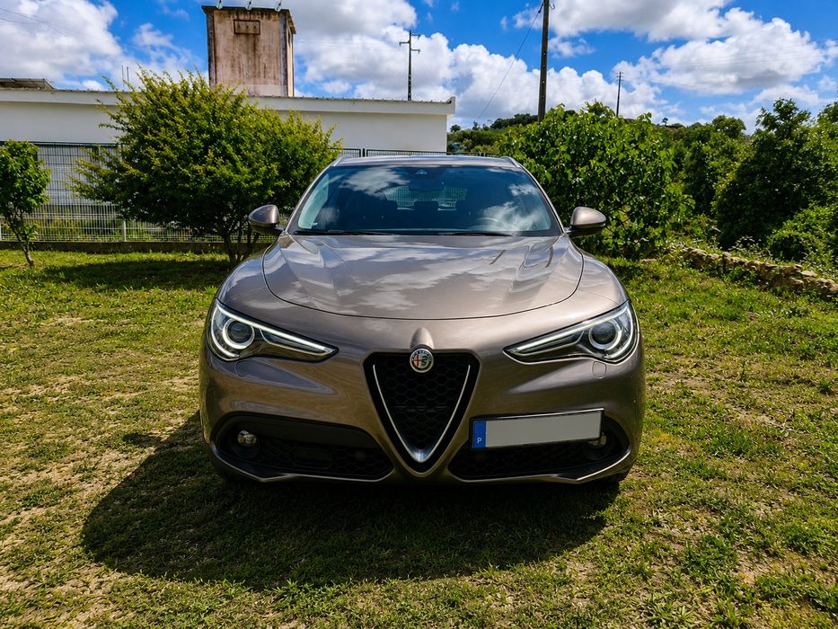 Vendo Alfa Romeu Stelvio 2.2