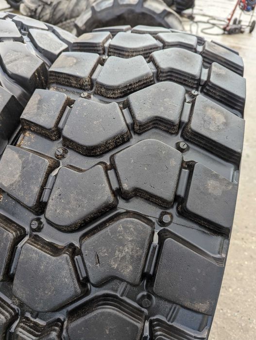395/85R20 Pirelli Pista PS22 opona