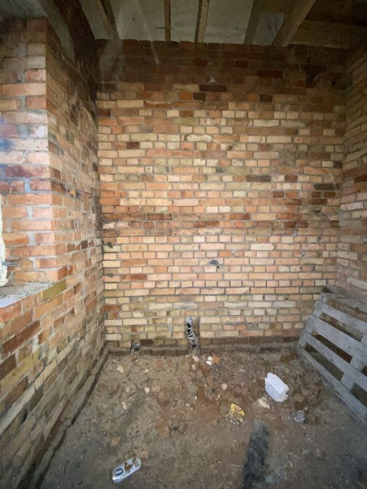 Продаж будинку в чистовому стані!