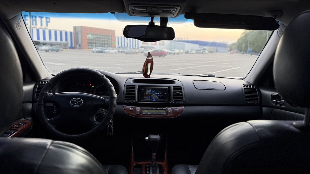 Toyota Camry 2.4 Автомат газ евро 4 один хозяин