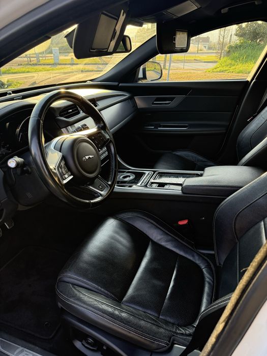 Jaguar XF R-Sport 2.0d auto. 2016