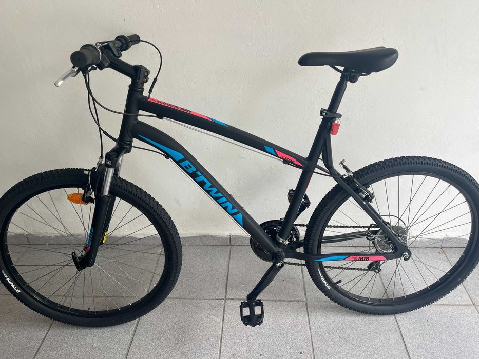 bicicleta de pedais