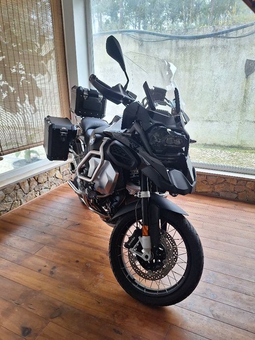 BMW R1250 Triple Black