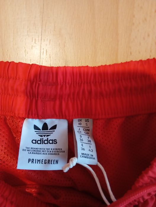 Шорты Adidas новые р.S
