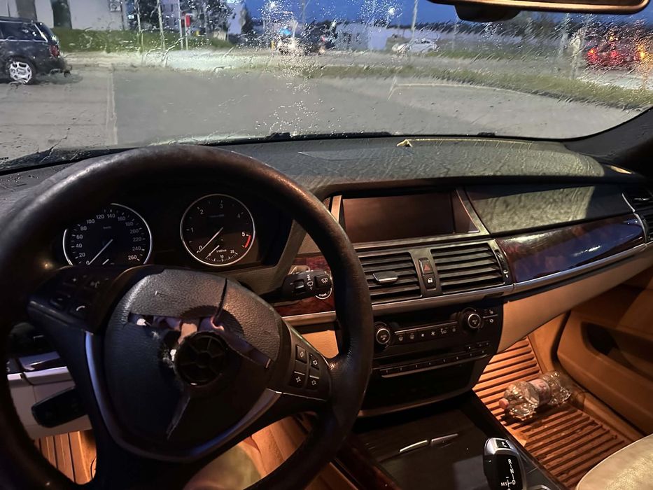 Sprzedam BMW X5 7os. 3.0 disel 2007