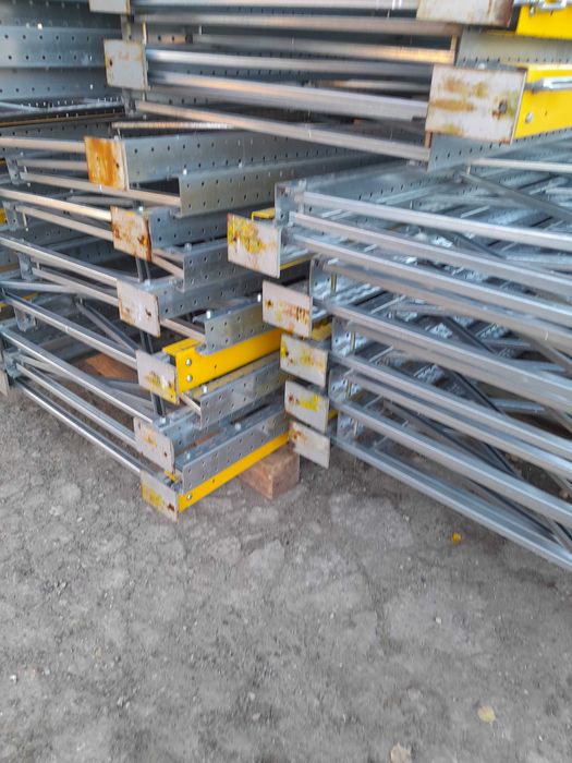 Ramy regałów wysokoskładowych