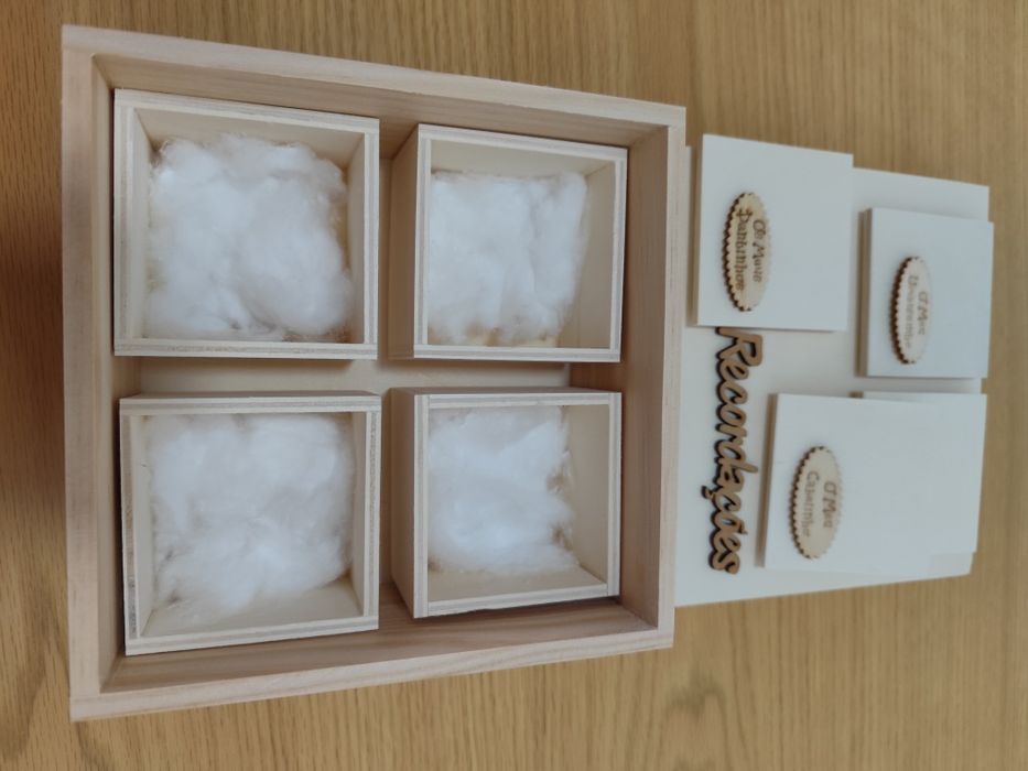 Caixa de lembranças bebé