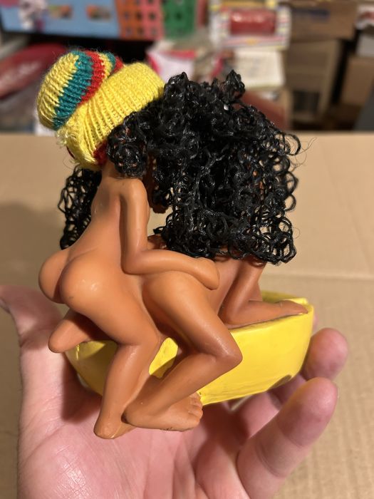 Erotismo cinzeiro made in Jamaica vintage