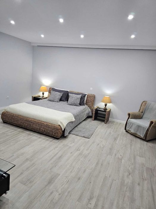 Arrendo quarto com casa de banho privada