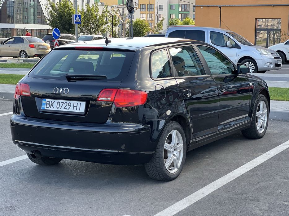 Audi a3 1.6 бензин