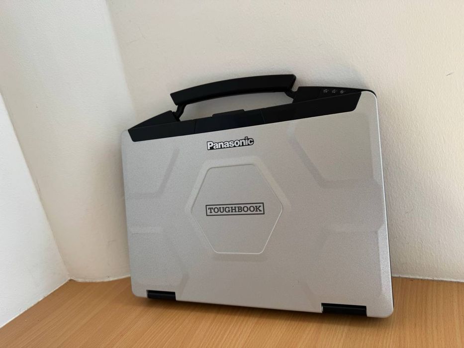 Panasonic CF-54 i5 intel 7 ssd захист