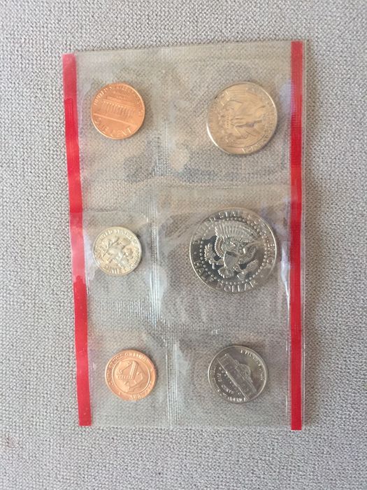 1985 Uncirculated Coin Set монети США президенти