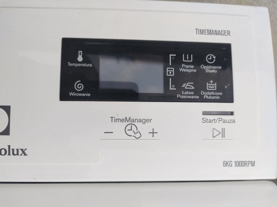 Пральна машина Elektrolux 6 кг з Європи .