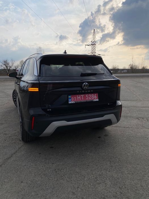Volkswagen Tiguan 2025