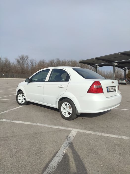 Chevrolet aveo (vida) 2013г.в
