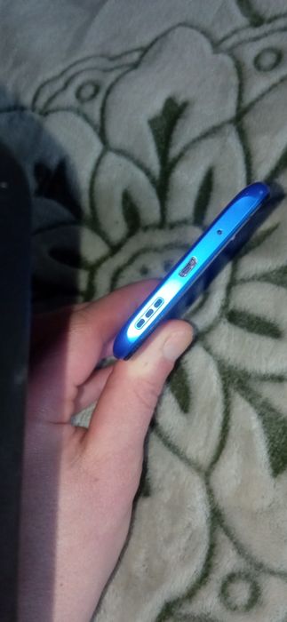 Продам-Xiaomi Redmi-9c.   4/64gb.