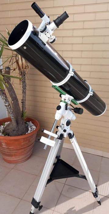 Telescópio refletor Newtoniano 150mm